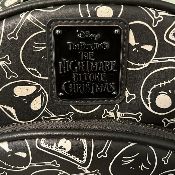 Disney the nightmare before Christmas backpack excellent condition - Picture 6 of 8
